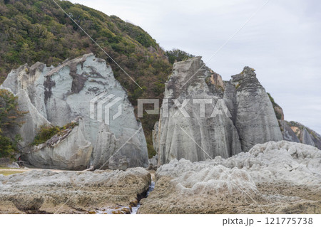 奇岩の絶景　下北半島・仏ヶ浦 121775738