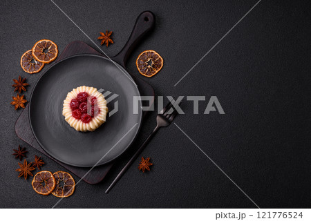 Sweet mousse tart with raspberries and filling Sweet mousse tart with raspberries and filling 121776524