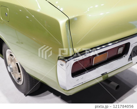 日産ローレル 121784056