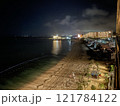 ビーチの夜景 121784122