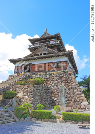 福井県坂井市、丸岡城の風景 福井県坂井市、丸岡城の風景 121785998