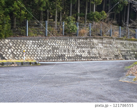 道路の待避所 道路の待避所 121786555