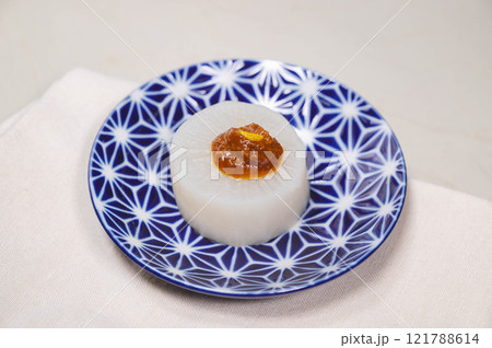 卵黄味噌をのせたふろふき大根 卵黄味噌をのせたふろふき大根 121788614