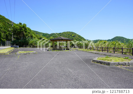 見老津パーキング（和歌山県西牟婁郡すさみ町見老津 121788713