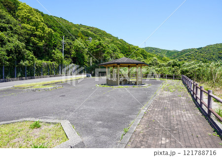 見老津パーキング（和歌山県西牟婁郡すさみ町見老津 121788716