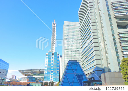 埼玉県さいたま市、さいたま新都心の風景 121789863