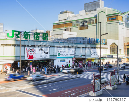 新宿駅南口 121790327