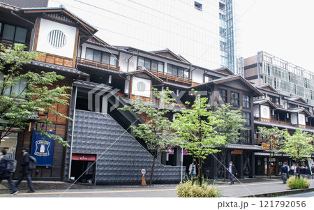 ミナカ小田原／神奈川県小田原市栄町1 121792056