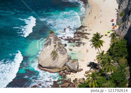 Beautiful Diamond Beach at Nusa Penida, Bali, Indonesia. Beautiful Diamond Beach at Nusa Penida, Bali, Indonesia. 121792614