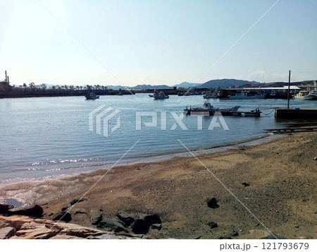 淡路島の漁港 淡路島の漁港 121793679