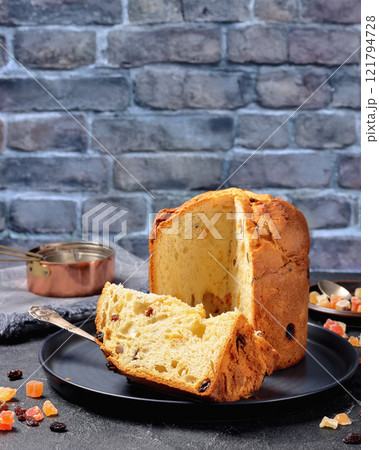 Panettone, sweet bread with raisins, top view Panettone, sweet bread with raisins, top view 121794728