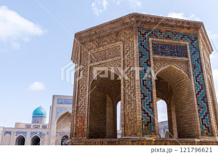 Inner courtyard of Kalyan Mosque, a part of the Po-i-Kalyan Complex 121796621