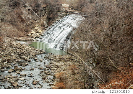 Mill Creek Falls, Cleveland, Ohio Mill Creek Falls, Cleveland, Ohio 121801010