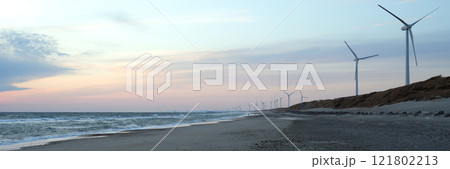 夕暮れの浜岡砂丘 夕暮れの浜岡砂丘 121802213