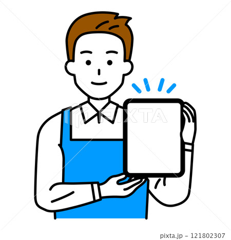 タブレットの画面を見せるエプロン姿の男性 タブレットの画面を見せるエプロン姿の男性 121802307