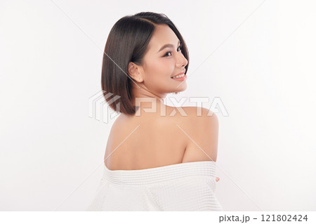 Beautiful young asian woman with clean fresh skin on white background, Face care, Facial treatment, Cosmetology, beauty and spa, Asian women portrait. 121802424