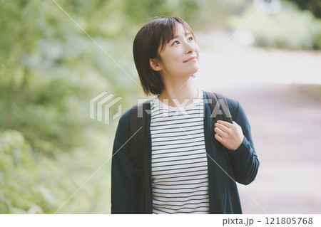portrait photo 121805768