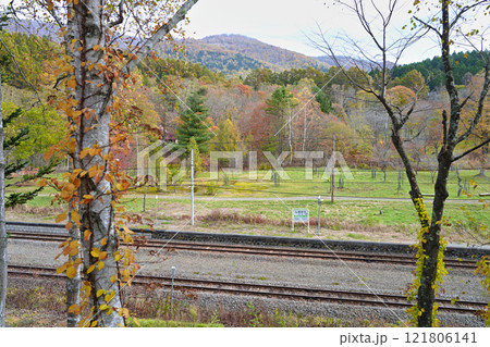 塩狩駅のプラットホーム 121806141