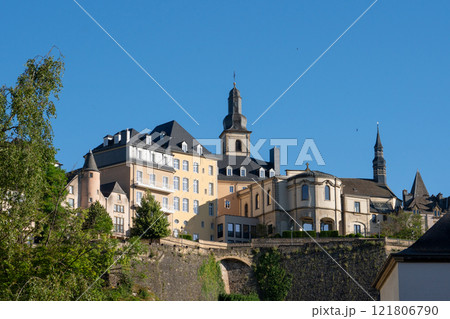 世界遺産　旧市街と要塞群　ルクセンブルク 121806790