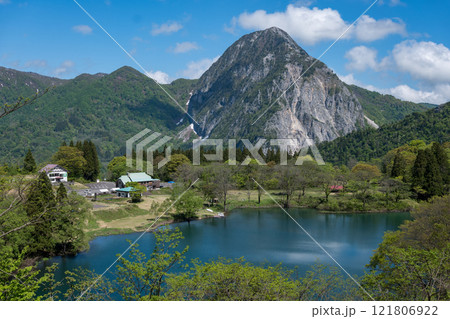 高浪の池と明星山 高浪の池と明星山 121806922