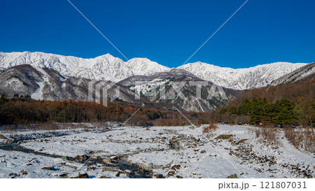 雪の北アルプス 白馬三山 長野県白馬村 雪の北アルプス 白馬三山 長野県白馬村 121807031