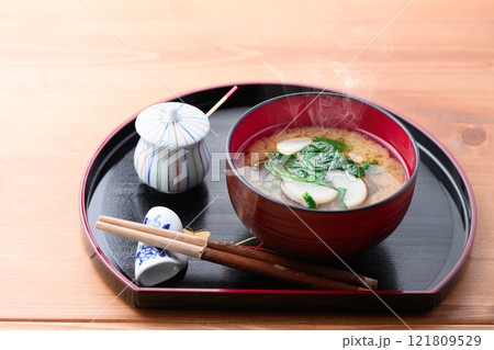 春の七草のお味噌汁 121809529