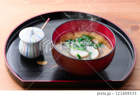 春の七草のお味噌汁 121809533