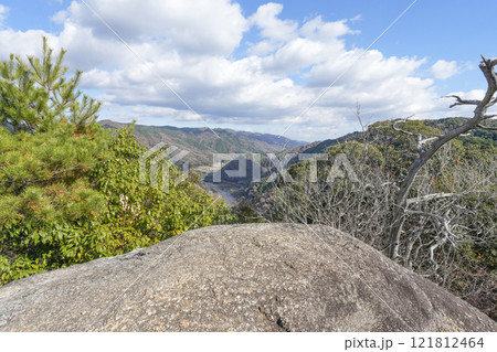 笠置寺(京都府)修行場巡り 平等石からの眺望 笠置寺(京都府)修行場巡り 平等石からの眺望 121812464
