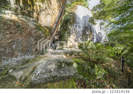笠置寺（京都府）修行場巡り　千手窟龍神社 121814136