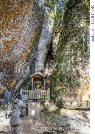 笠置寺（京都府）修行場巡り　千手窟龍神社 121814140
