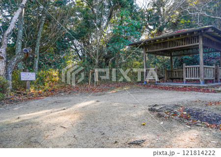 笠置寺(京都府)修行場巡り 二の丸跡 笠置寺(京都府)修行場巡り 二の丸跡 121814222