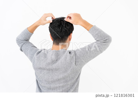メンズビューティー ヘアケア 後ろ姿 メンズビューティー ヘアケア 後ろ姿 121816301