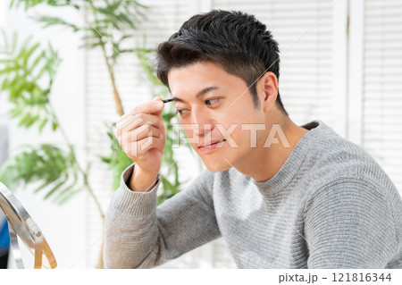 メンズビューティー　スキンケア　鏡　眉毛 121816344