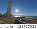灯台のある風景 121817683