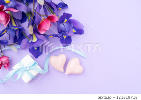 Fresh iris flowers with orchids 121819718