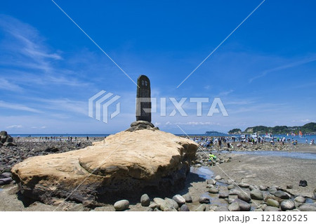 【鎌倉市】干潮時の和賀江島 121820525