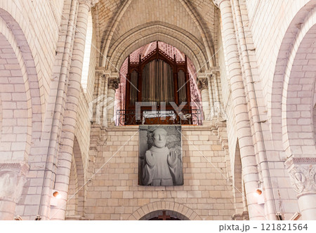 Church of Saint Aignan, Eure et Loir, France, interiors Church of Saint Aignan, Eure et Loir, France, interiors 121821564