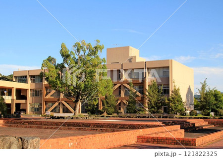 滋賀医科大学 滋賀医科大学 121822325