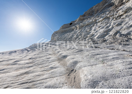 Rocky cliff of the Stair of the Turks in Agrigento, Sicily, Italy Rocky cliff of the Stair of the Turks in Agrigento, Sicily, Italy 121822820