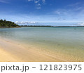 沖縄県・宮古諸島のビーチ 121823975