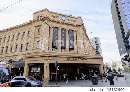 レトロな雰囲気のカジノ付きアデレード駅 レトロな雰囲気のカジノ付きアデレード駅 121829464