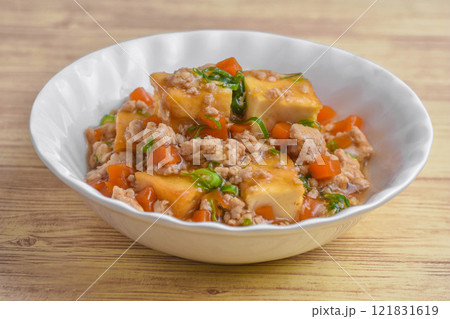 厚揚げの挽き肉あんかけ 厚揚げの挽き肉あんかけ 121831619