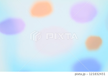 ふんわりかすんだパステルカラーの円形模様背景　 121832431