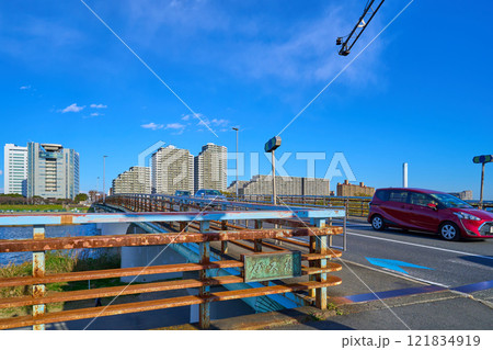 神奈川県川崎市中原区上平間のガス橋交差点付近から東京都大田区下丸子2,3丁目方面 121834919