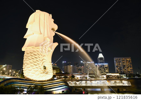 Night view of the Merlion buildings in Singapore. Merlion is the official mascot of Singapore. 121835616
