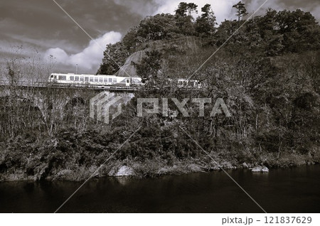 JR釜石線（銀河ドリームライン釜石線） 達曾部川橋梁 121837629