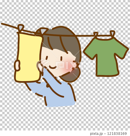 洗濯物を干すゆるくて可愛い女性の介護士 121838169