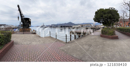 「アレイからすこじま」から見る自衛艦 121838410