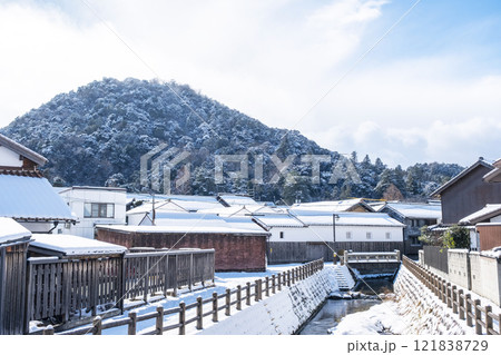 打吹山の雪景色　 121838729