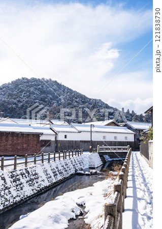 打吹山の雪景色 打吹山の雪景色 121838730
